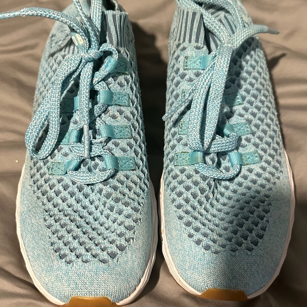 NoBull Project Men’s runners size 11 like NEW